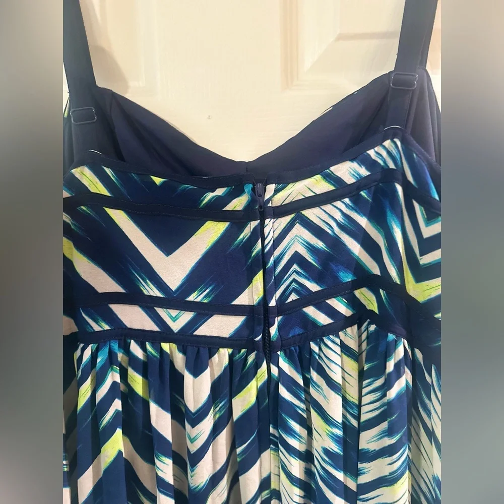 Women’s Torrid Blue Green Chevron Sleeveless Chiffon Maxi Resortwear Vacation 12
